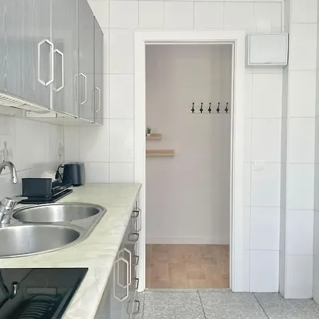 Apartment 3 Habitaciones, Terraza Y A 200 Metros De La Playa *