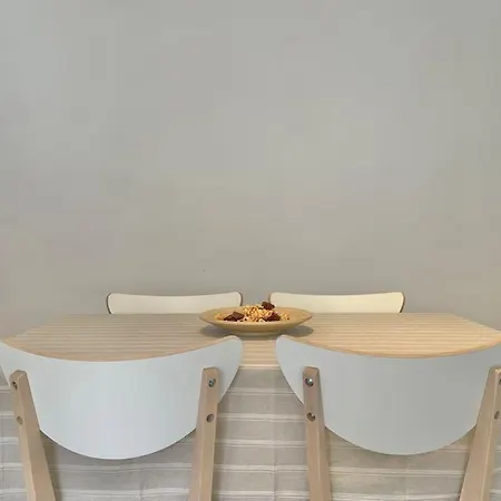 3 Habitaciones, Terraza Y A 200 Metros De La Playa Apartment Malaga